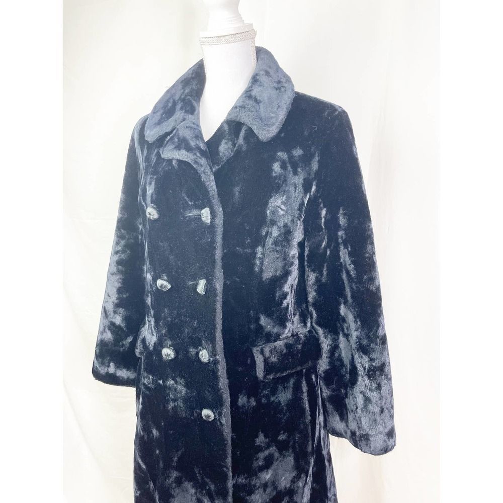 1960s Vintage Borgazia Faux Fur Double Breasted Coat - Picture 2 of 8